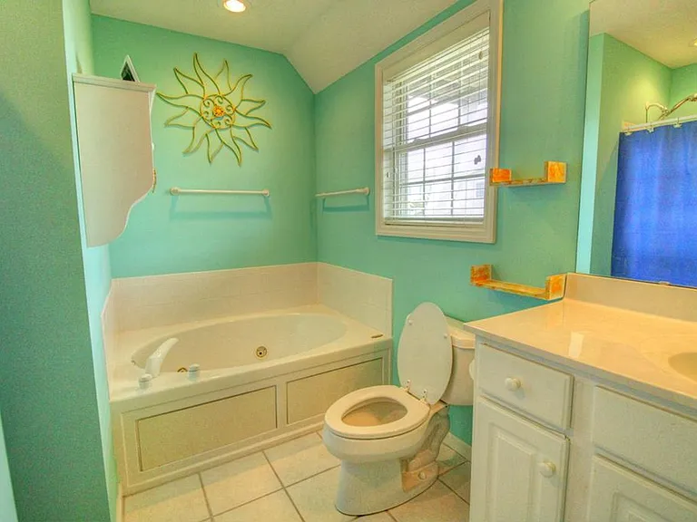 1708 S Anderson Blvd — Photo 15