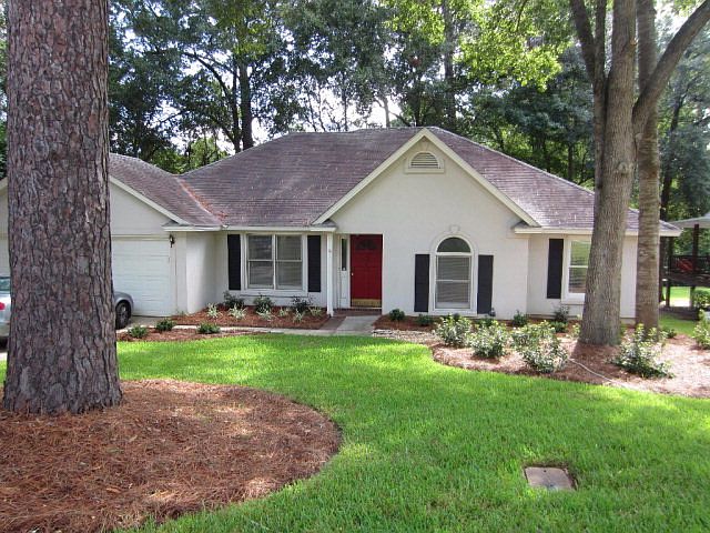 1st image of 2307 Sherwood Dr