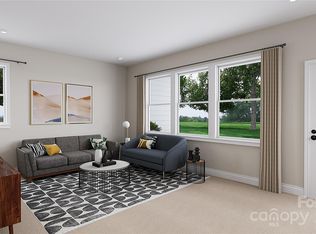 820 Flintside Ln, Charlotte, NC 28217