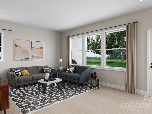 820 Flintside Ln, Charlotte, NC 28217