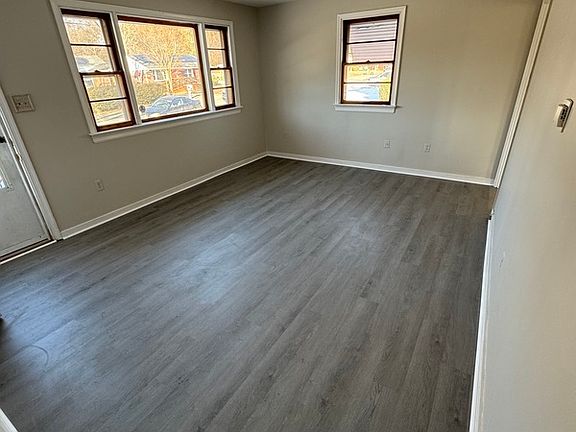 2nd image of 5753 Ullswater Ave