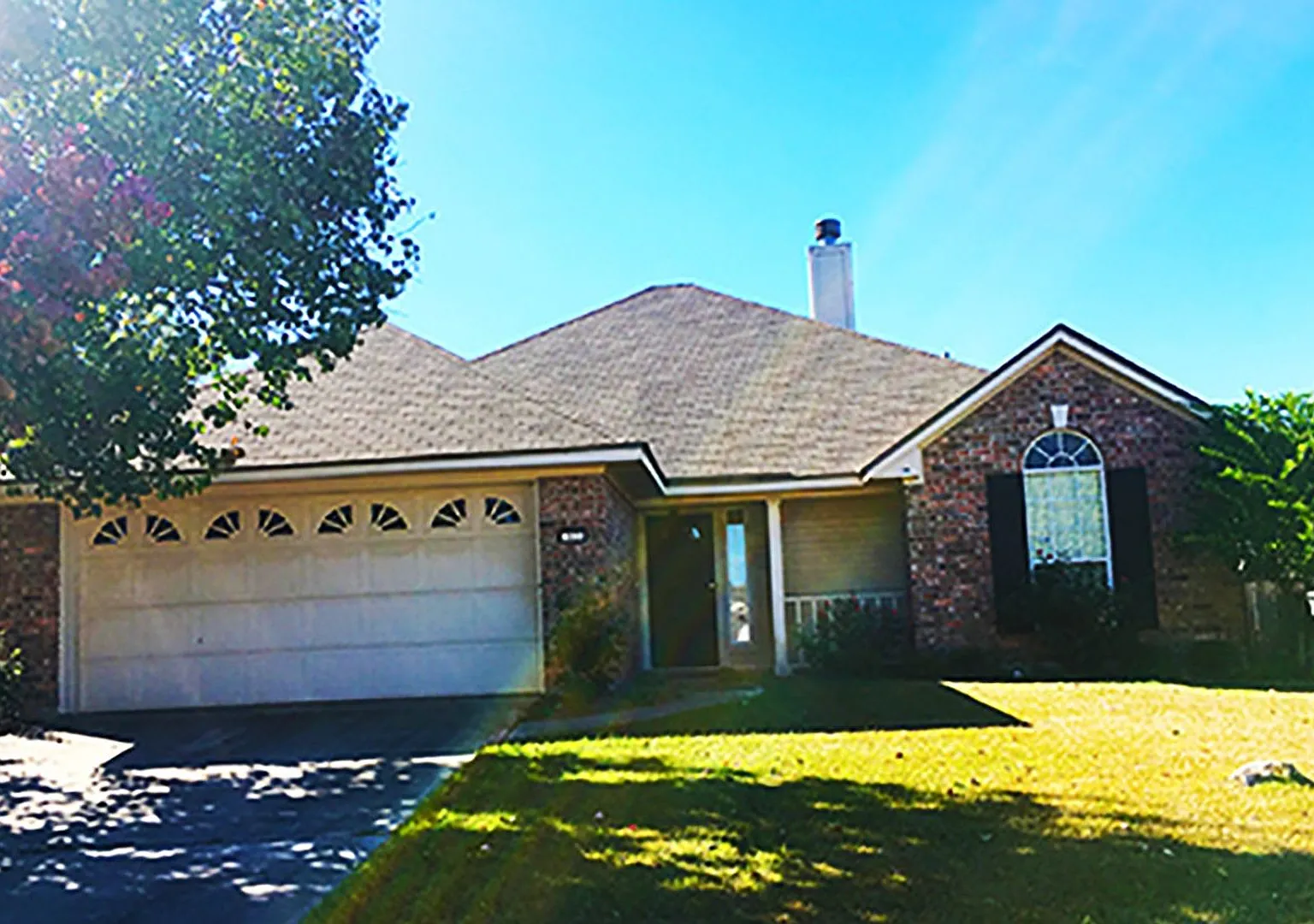 Northgate Village Home. — Photo 1