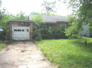 113 Pauline Ave, Crystal Lake, IL 60014