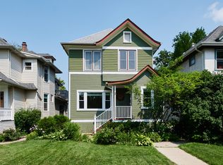 526 N Lombard Ave, Oak Park, IL