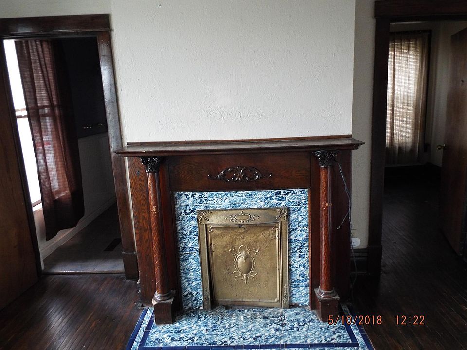 1st image of 231 Watson Ave #1