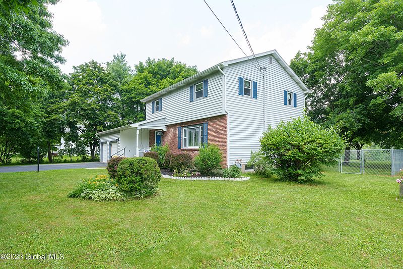 5th image of 46 Martin Road