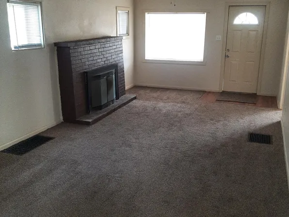 2916 Withers Ave, Pueblo, CO 81008