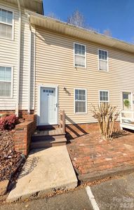 1491 20th Ave NE APT 4, Hickory, NC, 28601