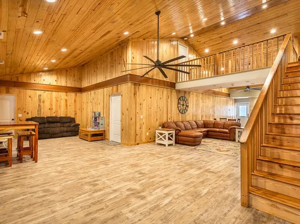 219 Putnal St, Lanark Village, FL 32322