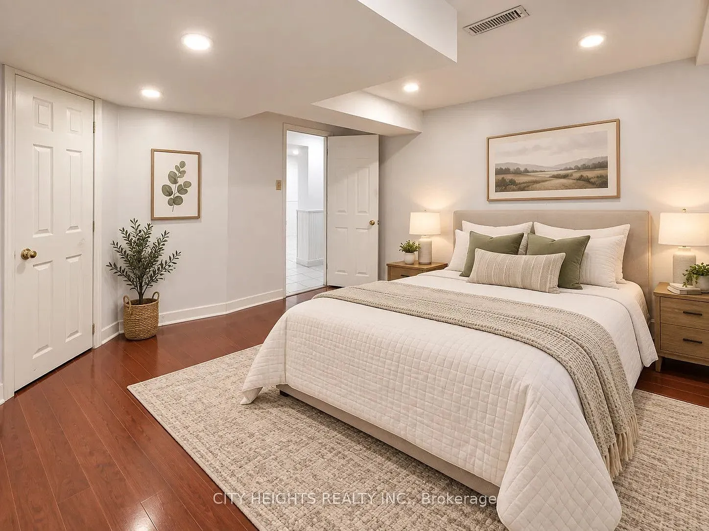 2 bed, $1,950 — Photo 4