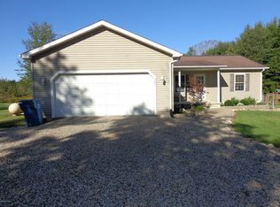 792 Earnhardt Dr, Coldwater, MI 49036