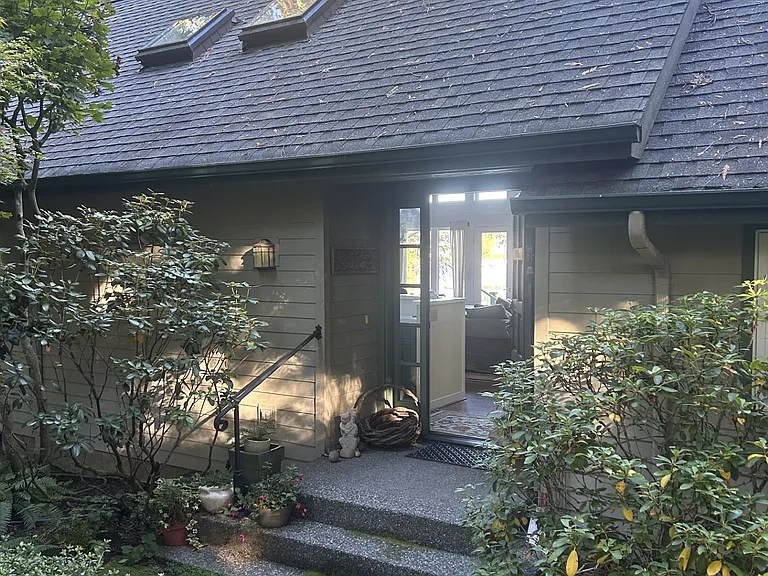 15046 Skogen Ln NE — Photo 5