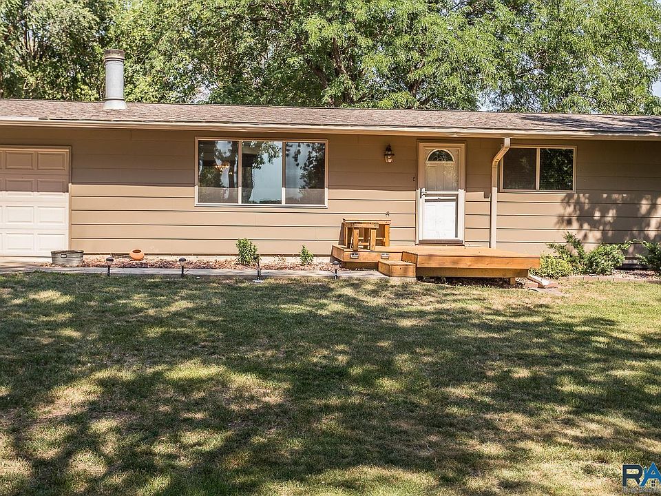 3112 S Bingen Ave, Sioux Falls, SD 57110 Zillow