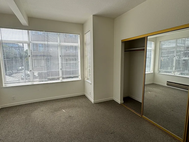 1400 Jones St #202 — Photo 14