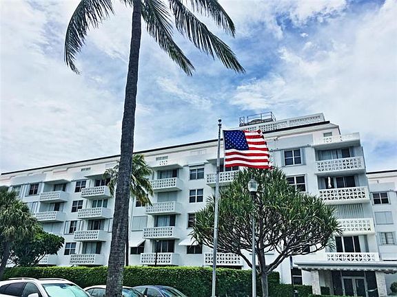 2nd image of 2840 S Ocean Blvd #3220