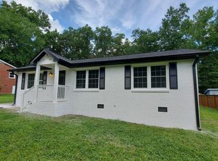 121 Sunset Ln, Bessemer City, NC