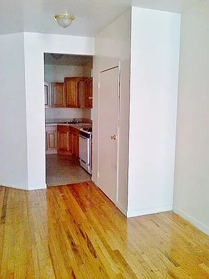 Rented by Bohemia Realty Group | media 13