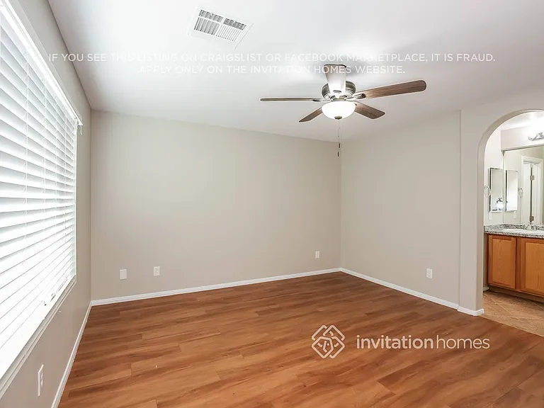 5349 Santa Fe Hts — Photo 10
