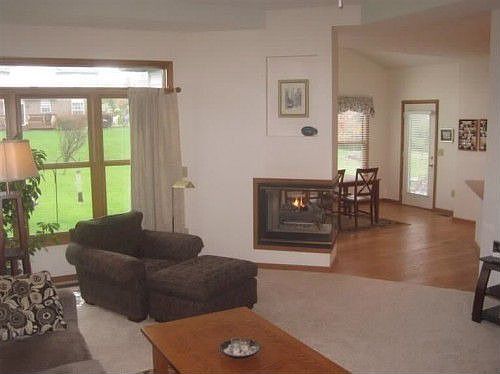2nd image of 3352 Seton Hill Dr