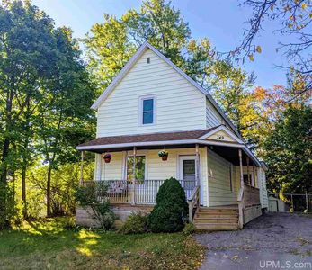 349 Genesee St, Marquette, MI, 49855