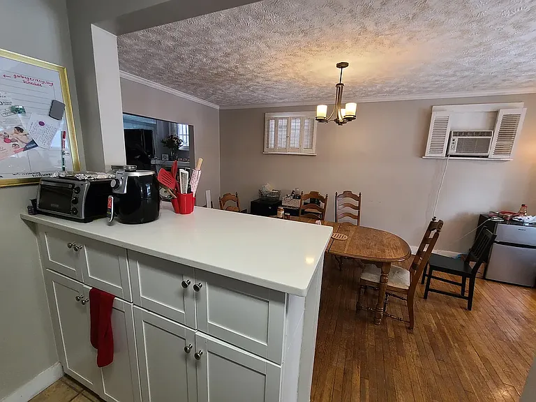 5606 Fair Oaks St — Photo 7