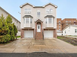 117-119 Stiles St, Elizabeth City, NJ 07208