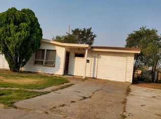 2405 Rosewood Ln, Pampa, TX 79065