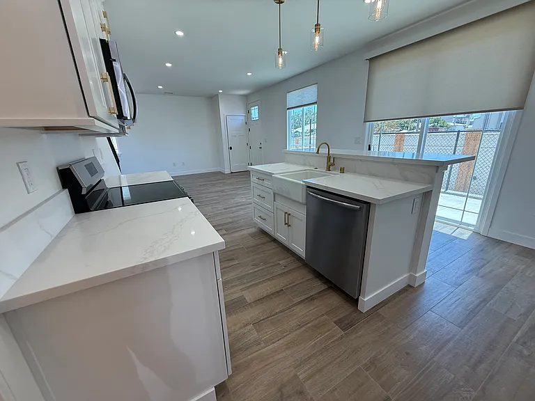 4204 Cherokee Ave #1/2 — Photo 14