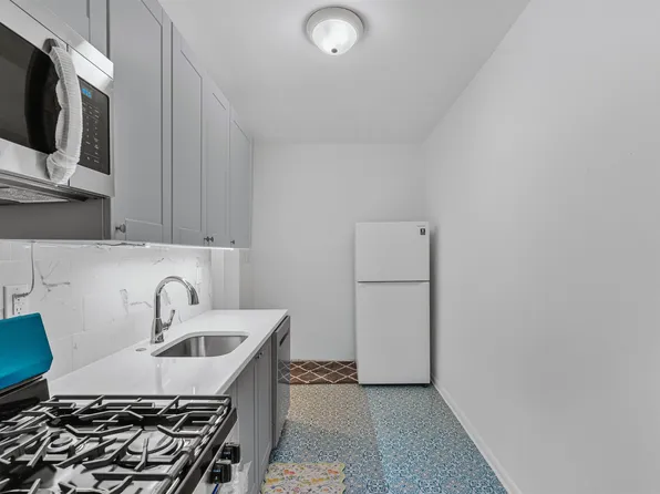 277 Harrison Avenue image 6 of 18