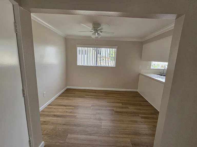 16581 Le Grande Ln — Photo 10