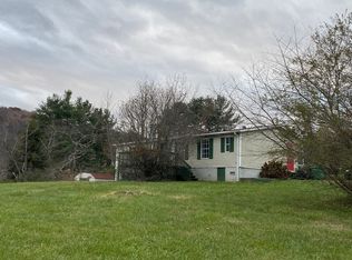 101 Morning Dove Dr, Candler, NC 28715