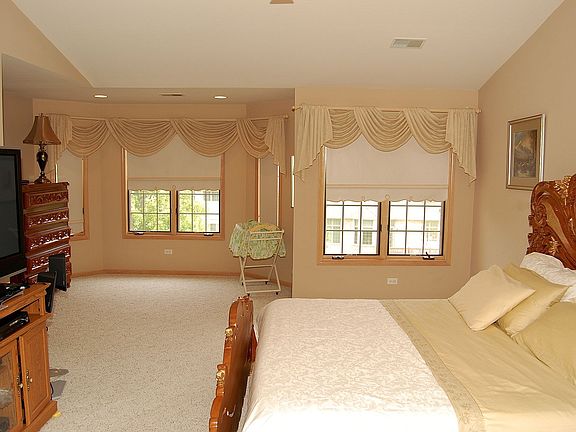 5th image of 41 Lahinch Dr