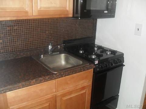 NEW KITCHEN