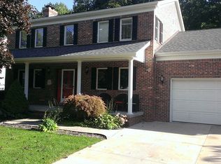 655 Victorian Woods Ct, Marysville, MI