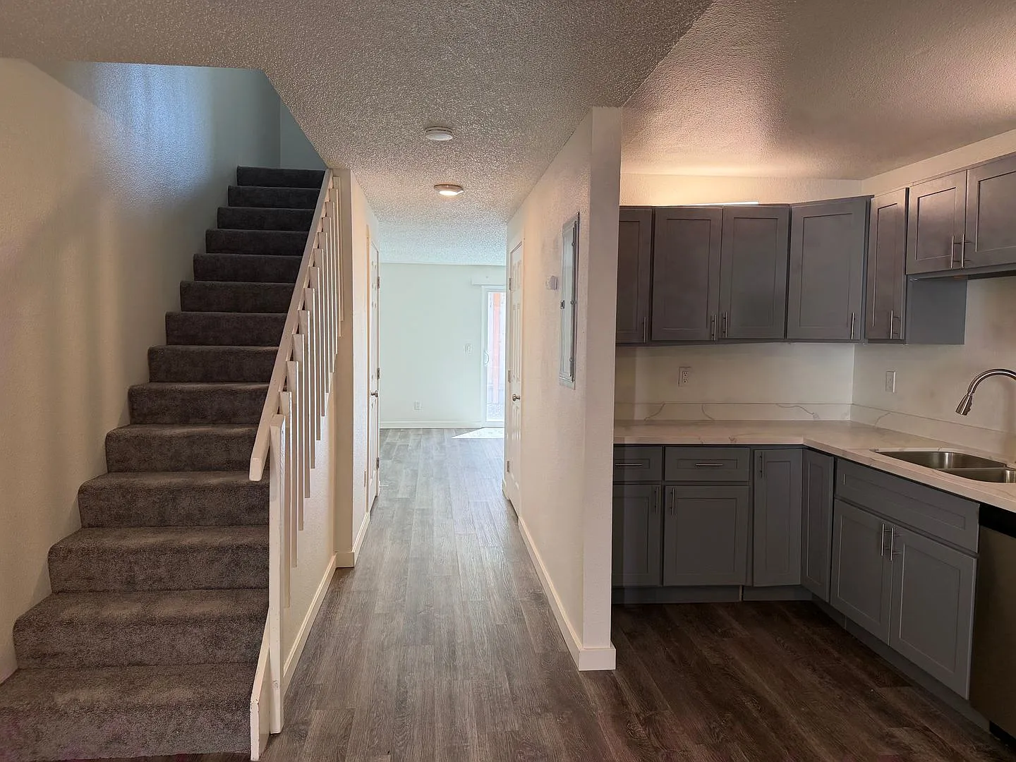 Prestige Townhomes: Stylish 2-Bedroom Living in the Heart of Puyallup — Photo 4