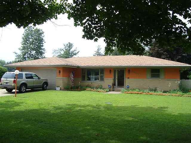 1st image of 55667 Riverview Manor Dr