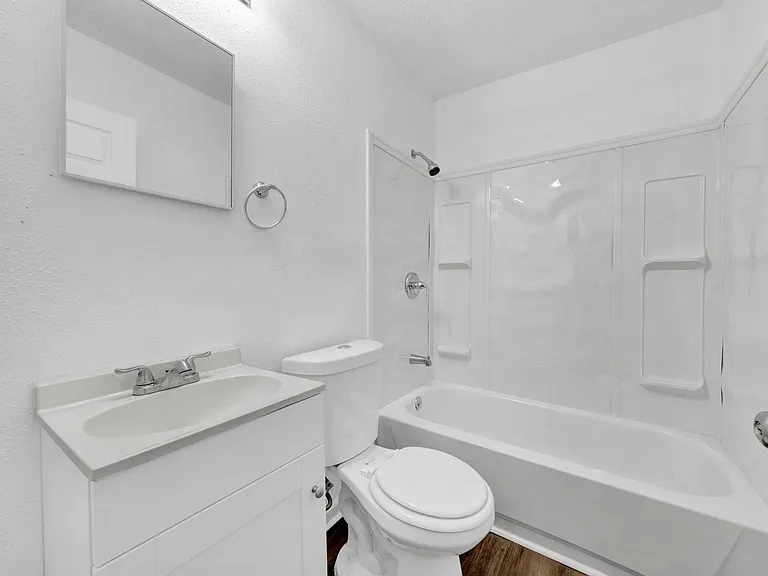 2966 Yale Ave #7 — Photo 16