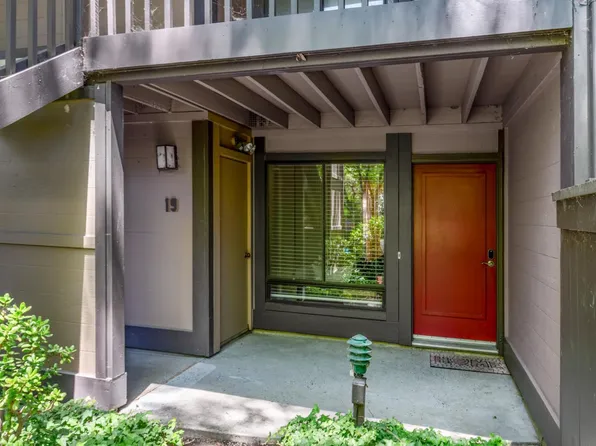 2000 Rock St APT 19, Mountain View, CA 94043