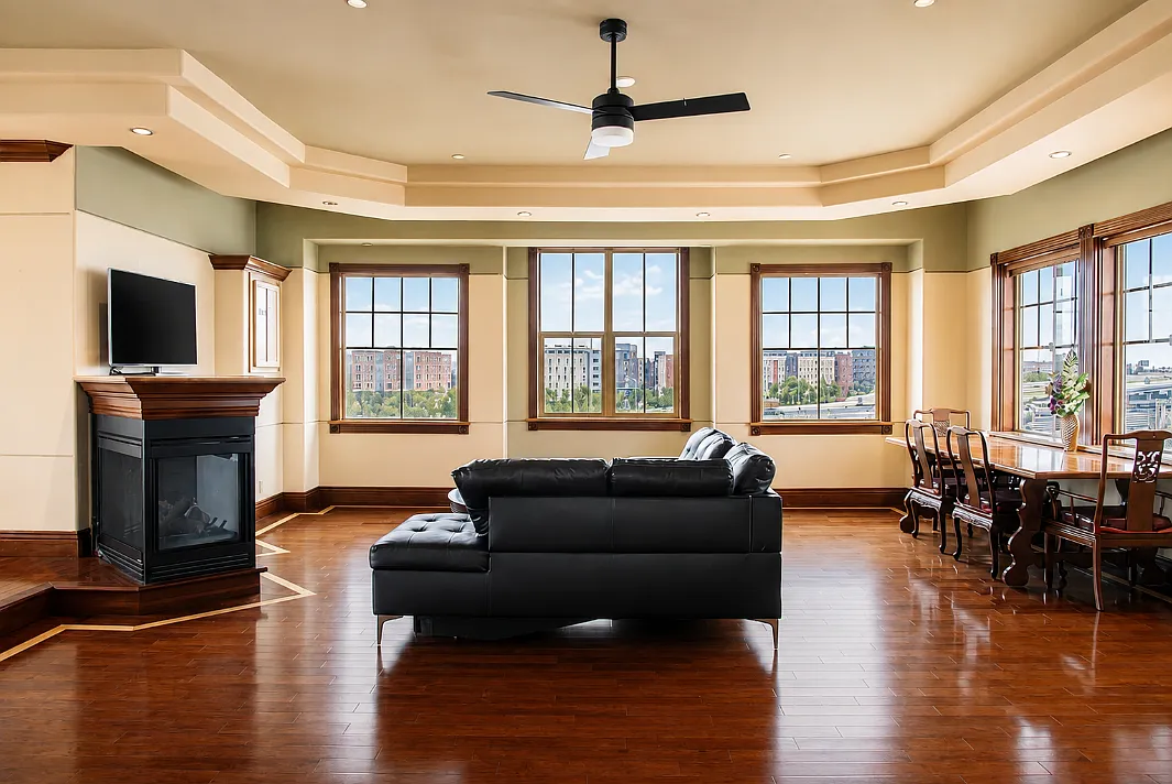 1 bed, 1798 sqft, $3,350 — Photo 2