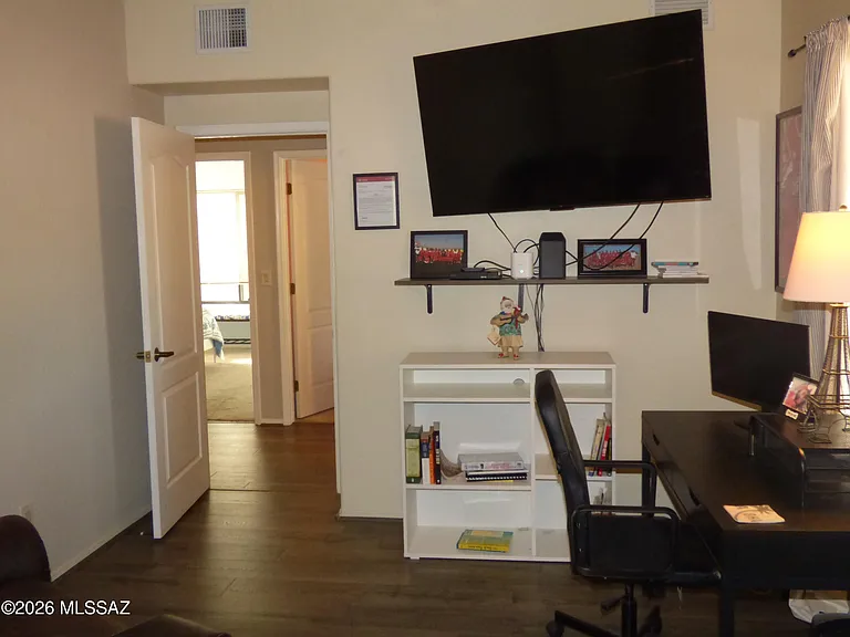9853 N Sumter Creek Pl — Photo 10