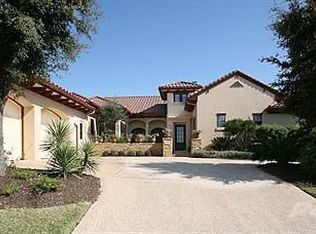212 Jack Nicklaus Dr, Austin, TX 78738
