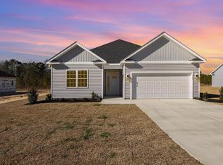 369 Log Cabin Rd, Loris, SC 29569