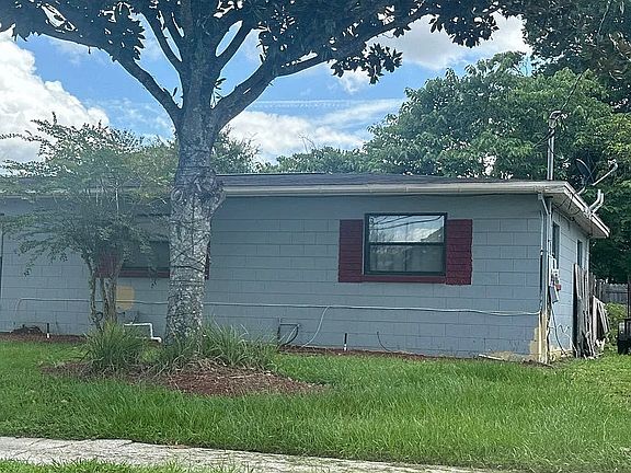 2nd image of 2549 Wedgefield Blvd