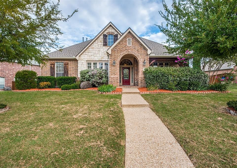 1st image of 3837 Wintergreen Dr