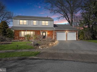 208 Wells Ln, Springfield, PA 19064