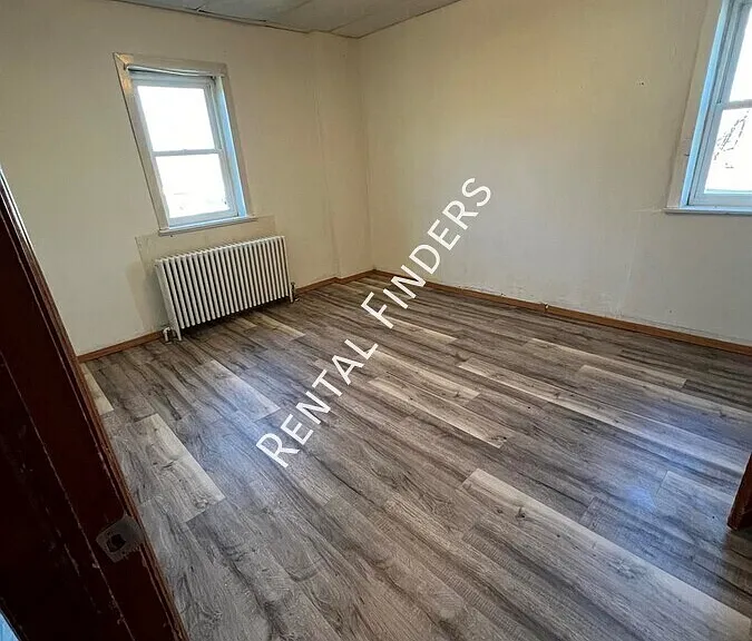 222 E Main St #5 — Photo 9