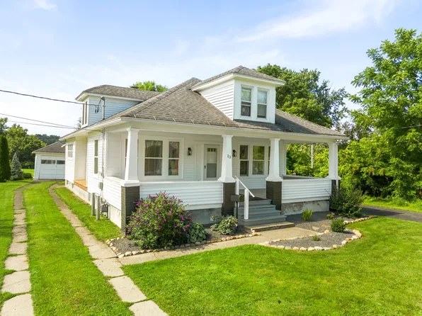 13 Onondaga St, Johnson City, NY 13790