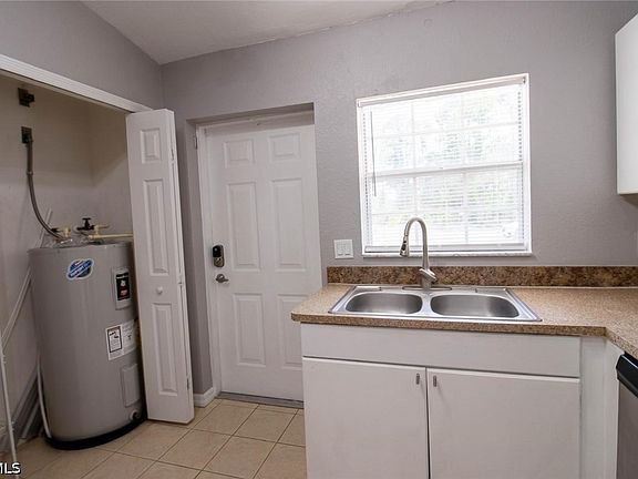 2nd image of 1500/1502 W 12th St