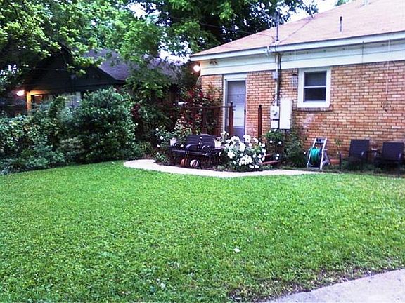 5th image of 2924 Meadowbrook Dr