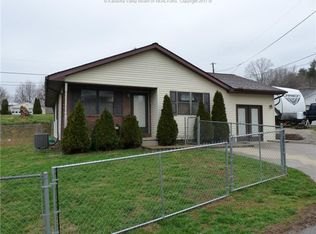 329 Stacy Dr, Charleston, WV 25302